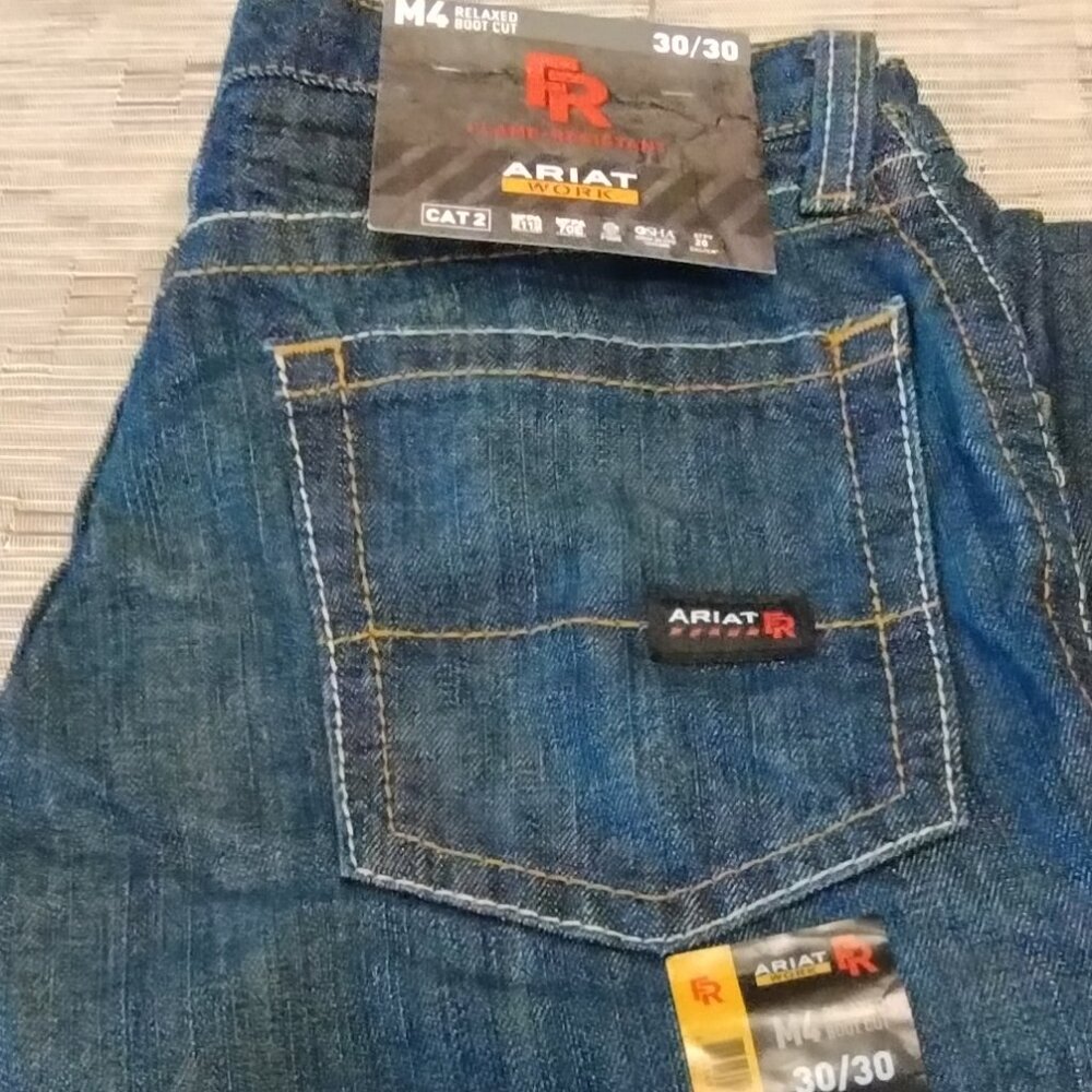 Ariat FR M4 Relaxed Boot Cut Shale Jeans Size 30/30  NWT - Picture 3 of 9